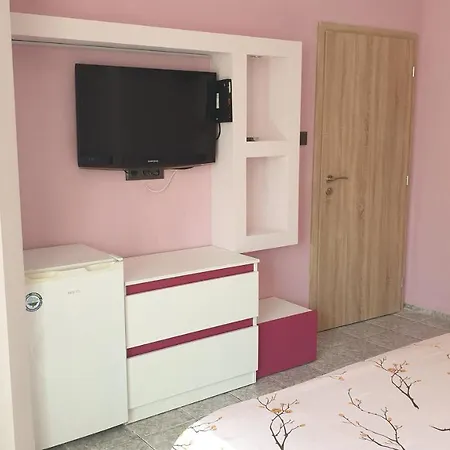 Къща За Гости Оазис ゲストハウス *