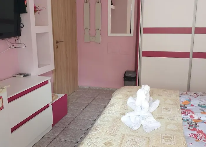 Къща За Гости Оазис Penzion *