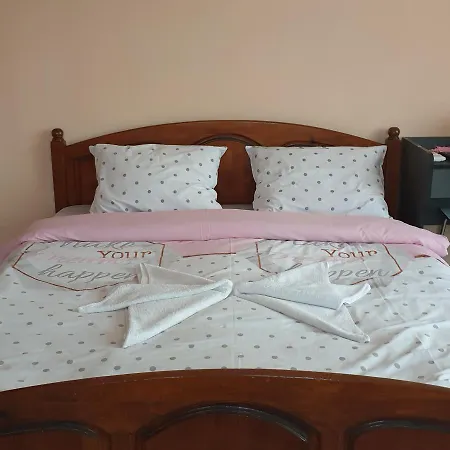 Къща За Гости Оазис *