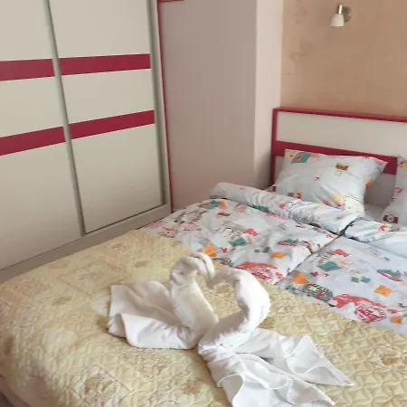 Къща За Гости Оазис 招待所 *