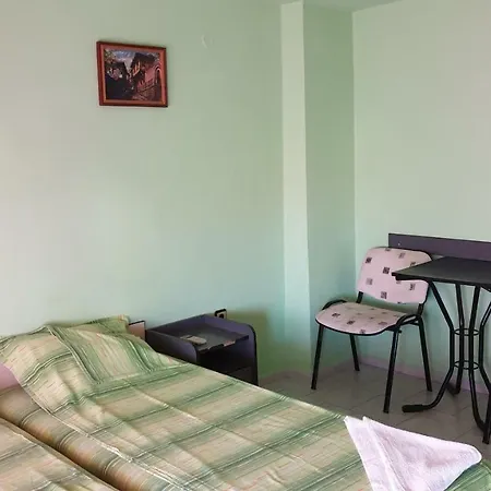 Къща За Гости Оазис 招待所 帕莫瑞