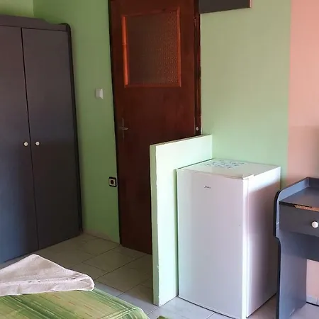 Къща За Гости Оазис Guest house *