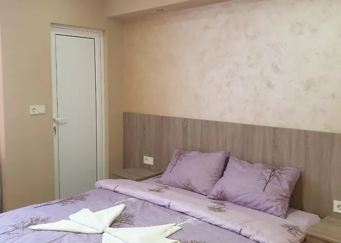 Къща За Гости Оазис *